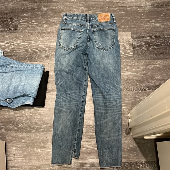 Lucky brand High Rise Tomboy Jean With Side Step Hem - Picture 6 of 6